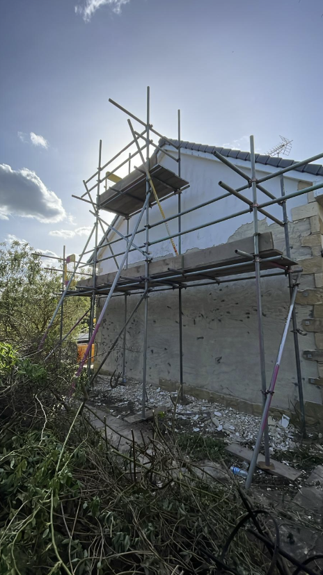 Scaffolding-Gable-End-Render-fulford-york