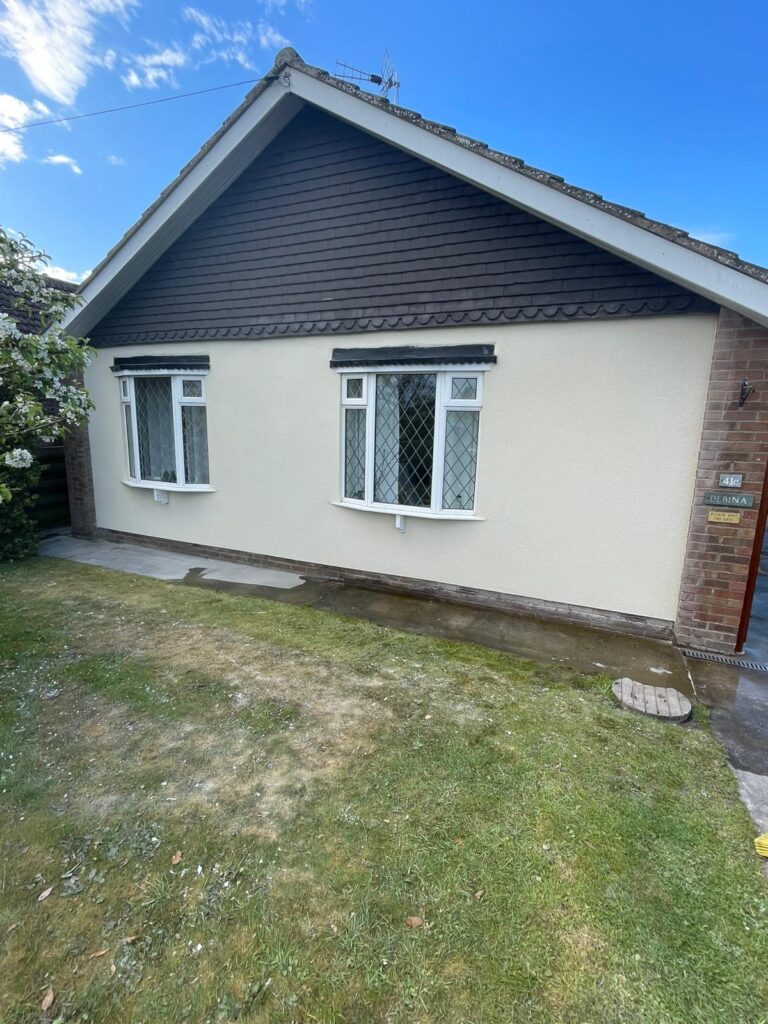 Bungalow-silicone-rendered-Thorganby-York